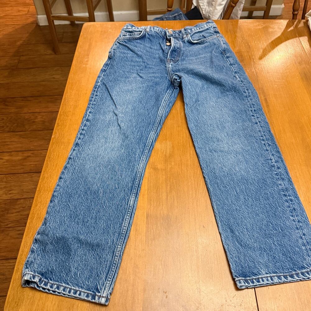 Reformation Cynthia High Rise Straight Medium Wash Button Fly Cropped Jeans 28